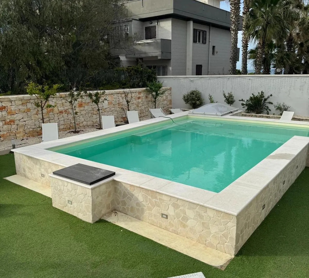 Bed and Breakfast Casa Al Mare Luxury à Bari 0*,  Italie